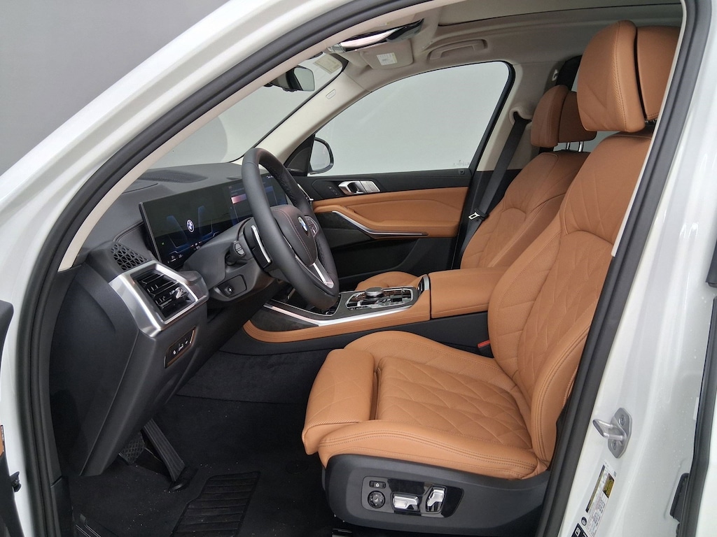 New 2026 BMW X7 xDrive40i SUV