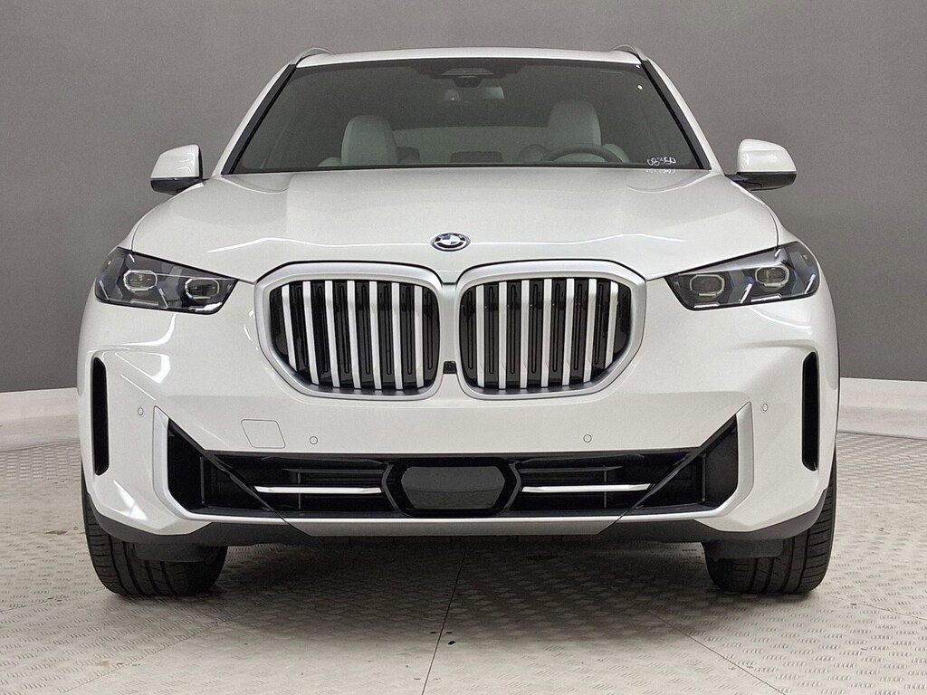 New 2026 BMW X5 PHEV xDrive50e SUV
