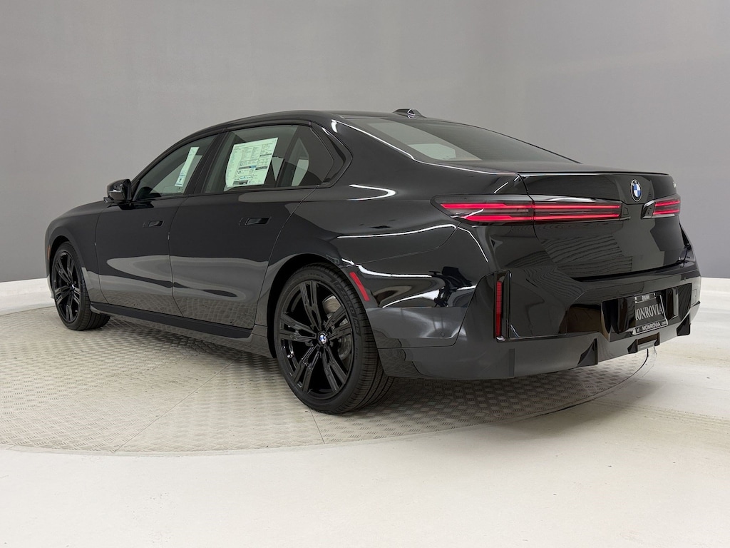New 2027 BMW 740i Base Sedan