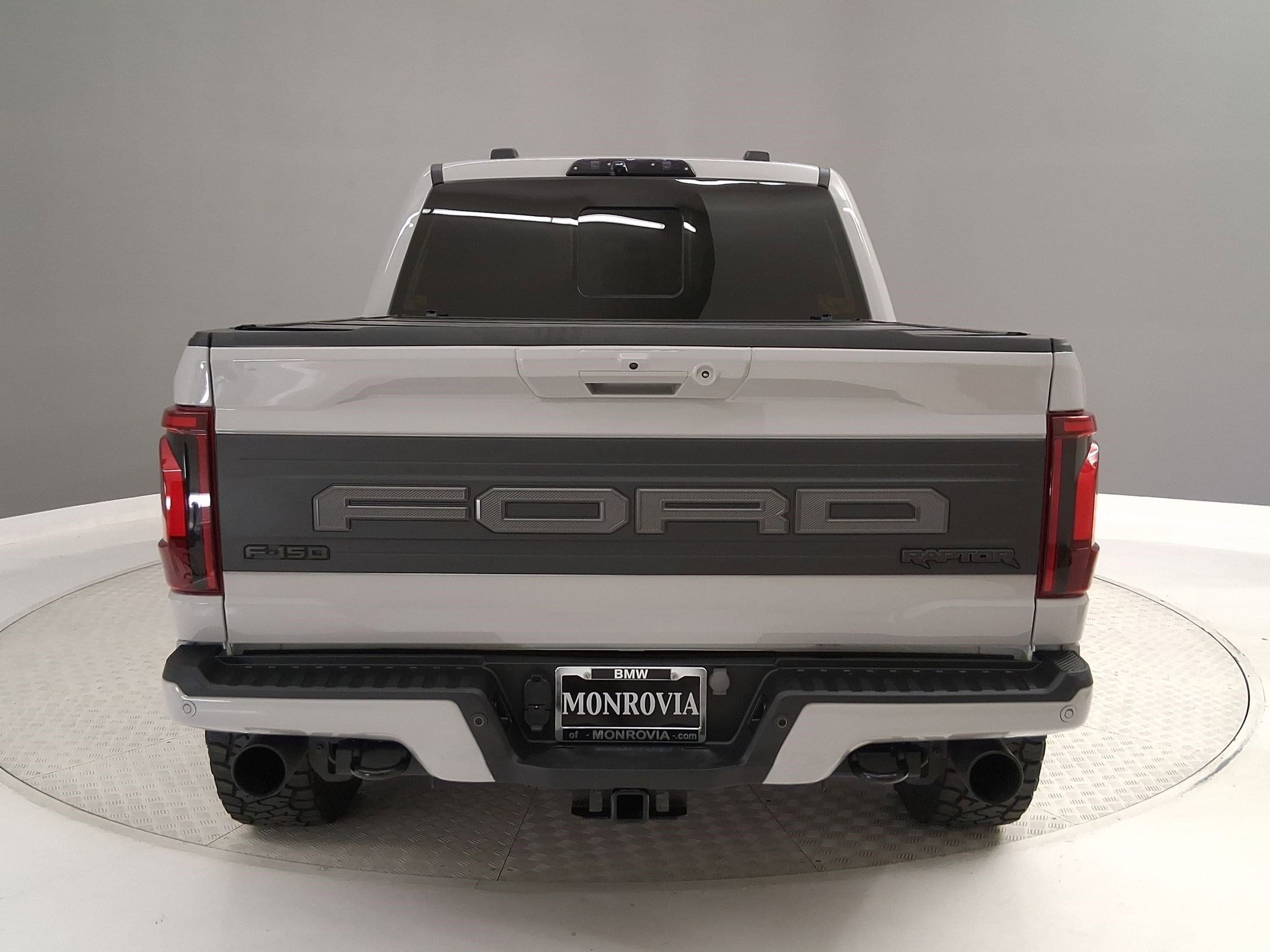 2024 Ford F-150 Raptor photo 3