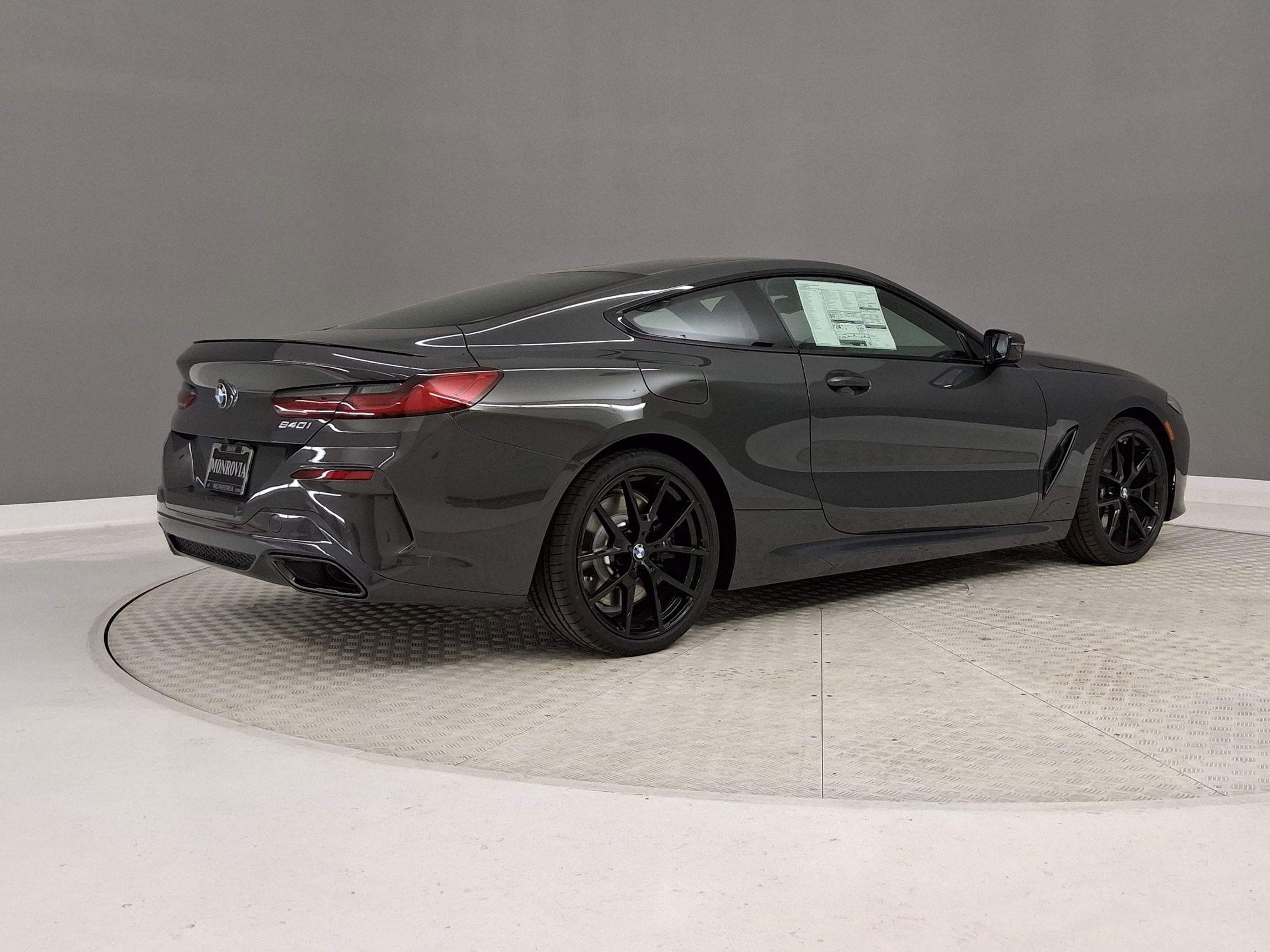 2026 BMW 8 Series 840i - Photo 7