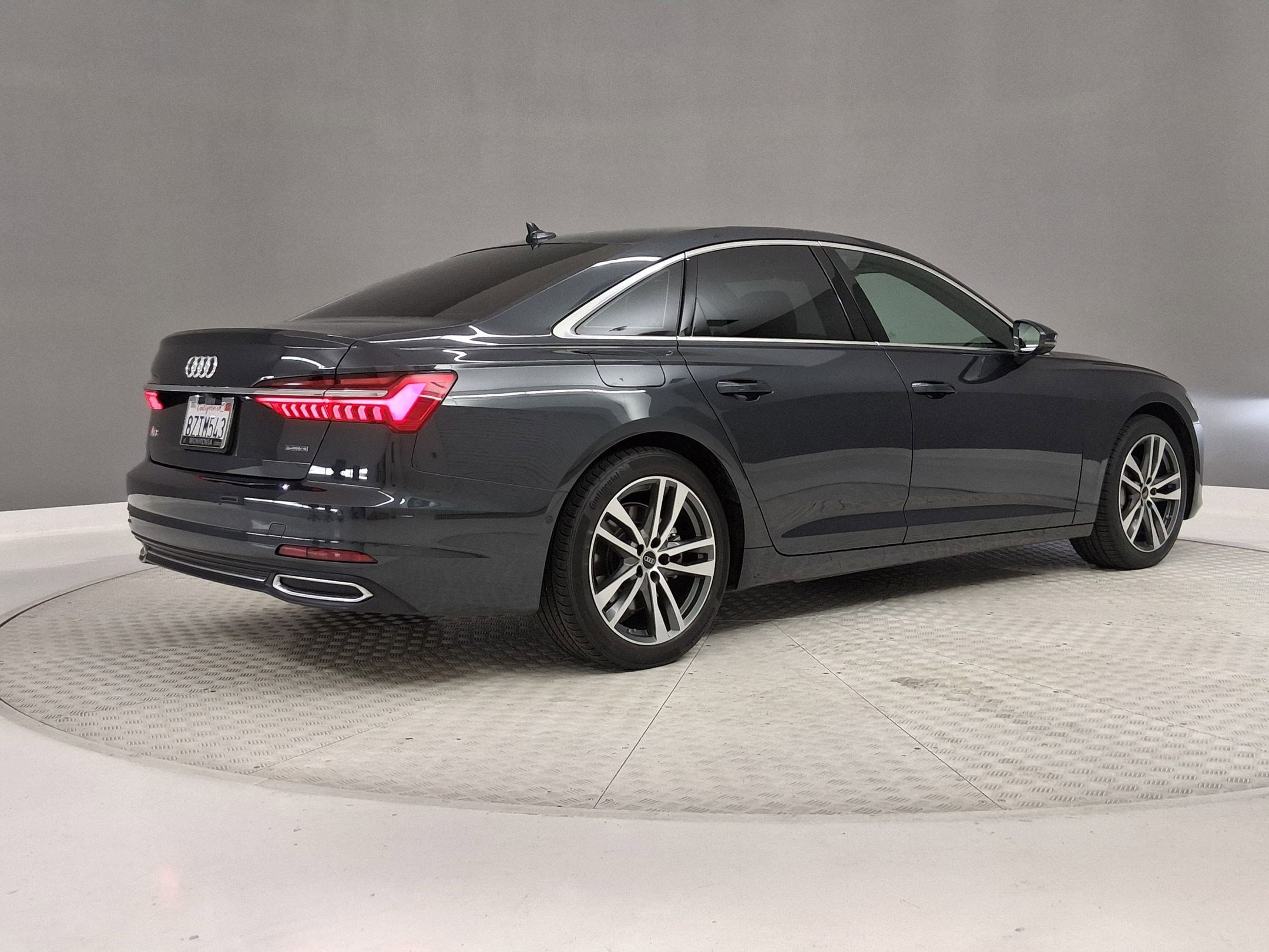 2022 Audi A6 45 Premium photo 6