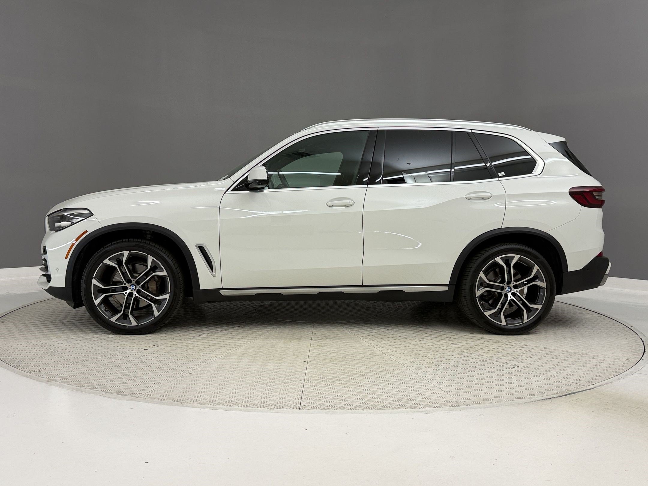 Used 2023 BMW X5 xDrive40i SUV