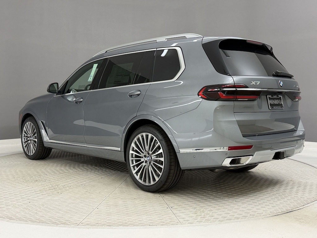 New 2027 BMW X7 xDrive40i SUV