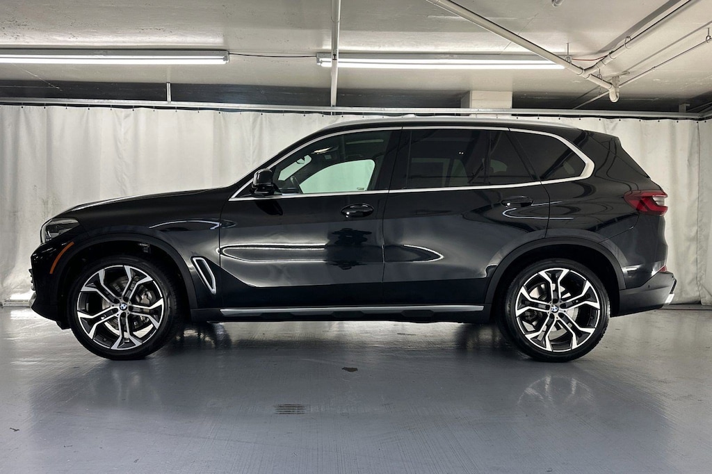 Used 2023 BMW X5 sDrive40i SUV