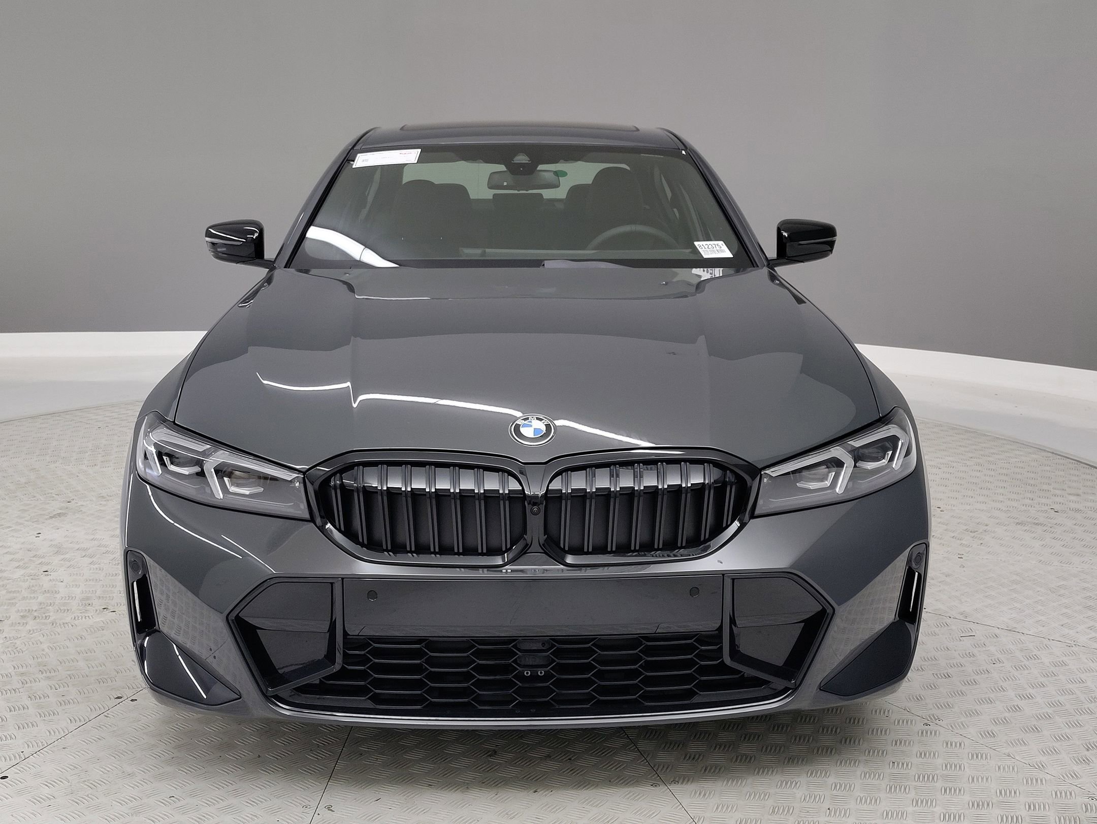 2026 Bmw 330i Sedan photo 2