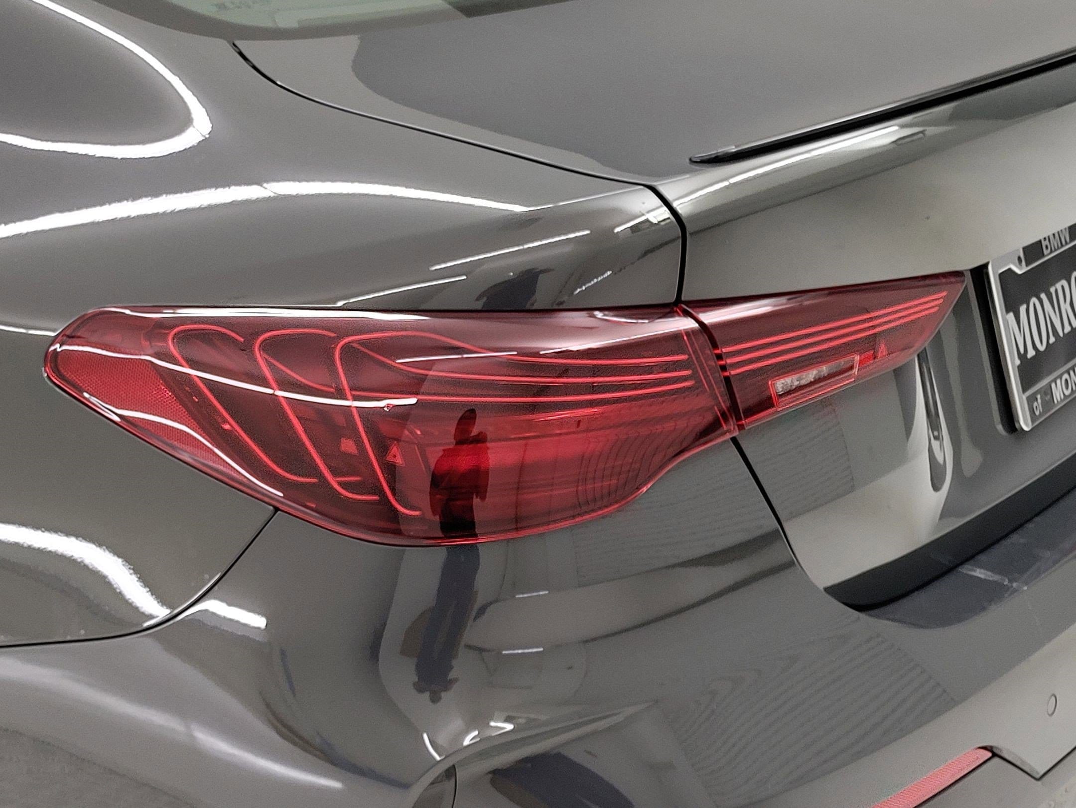 2026 BMW 430i photo 3