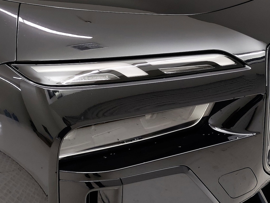 New 2026 BMW 750e xDrive Sedan