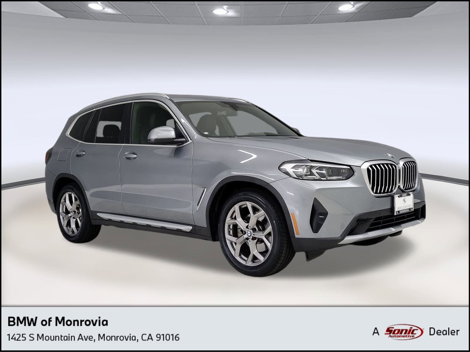 2023 BMW X3 30i's photo