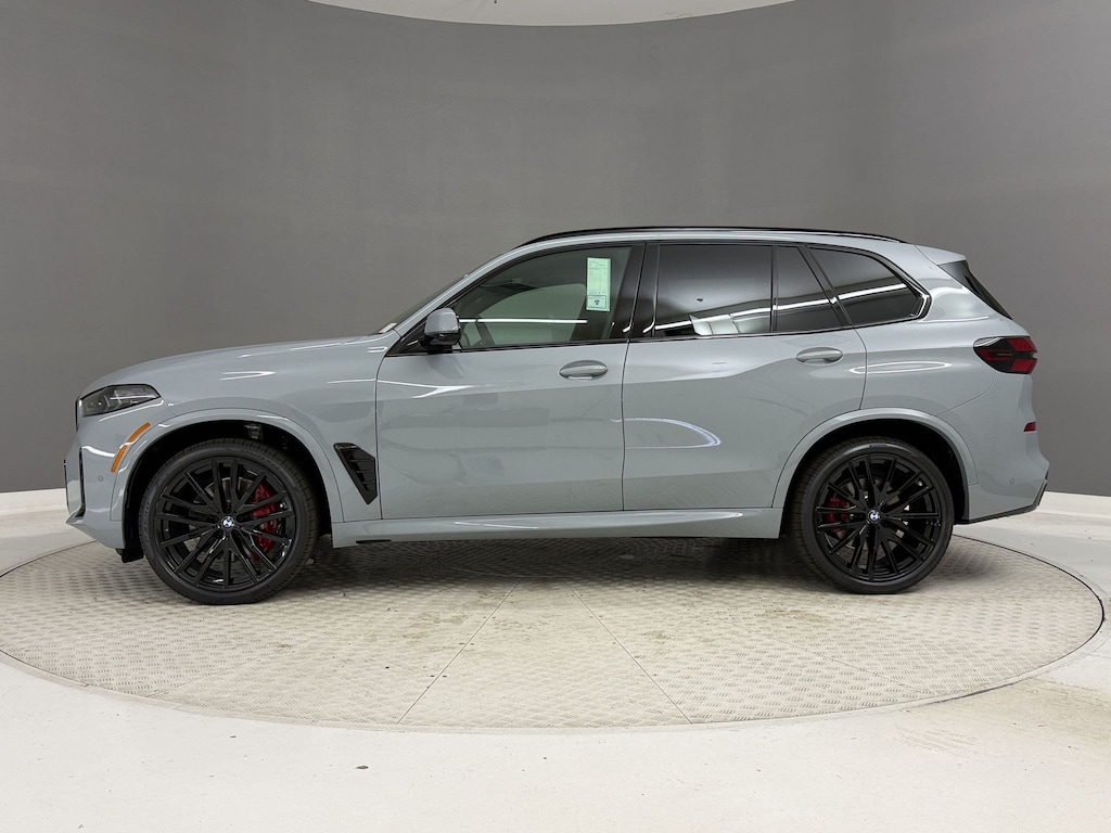 New 2026 BMW X5 sDrive40i SUV