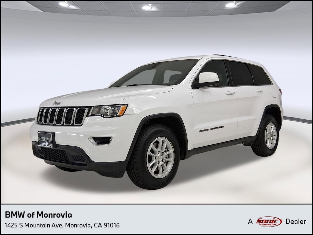 Used 2019 Jeep Grand Cherokee Laredo SUV