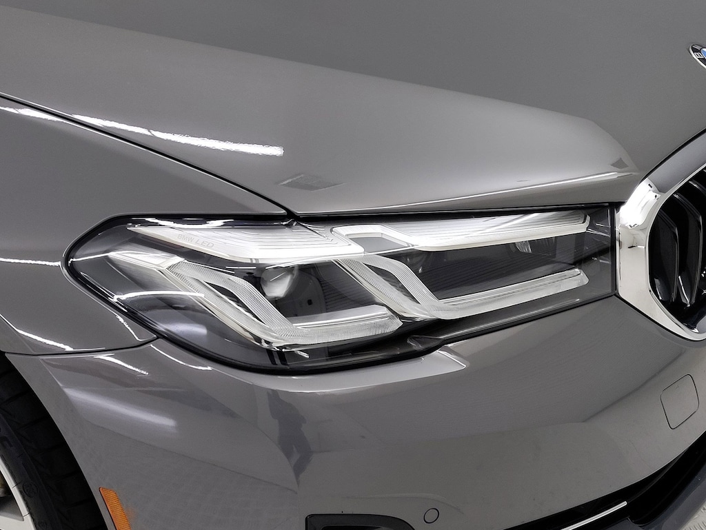 Used 2022 BMW 530i  Sedan