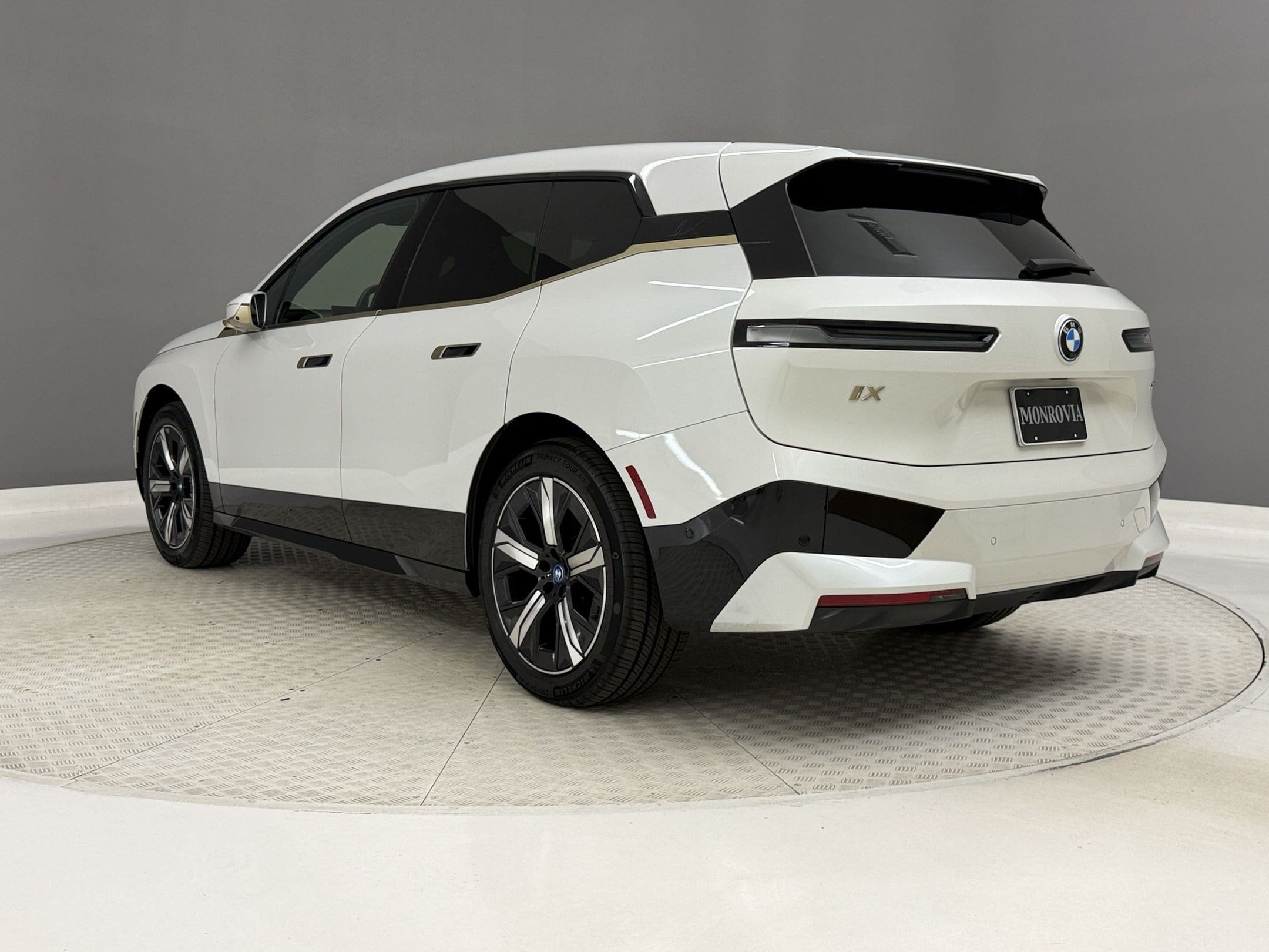 2024 BMW IX XDrive50 SUV