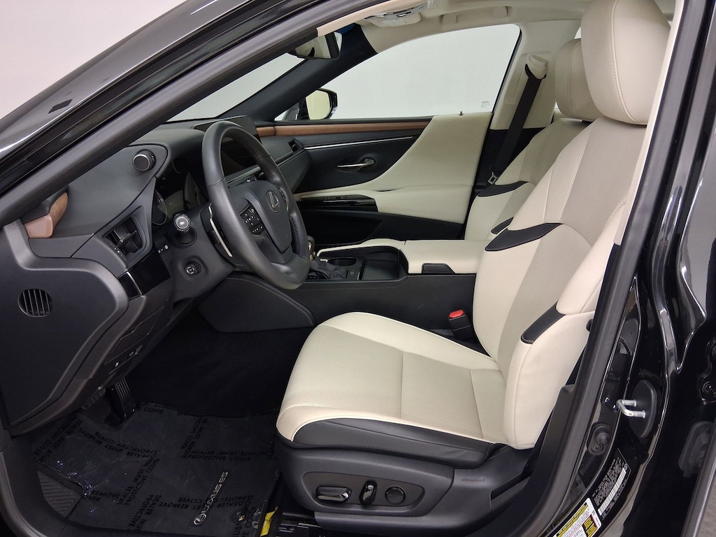 Used 2024 Lexus ES 350 Sedan