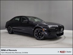 2026 BMW 750e xDrive Sedan
