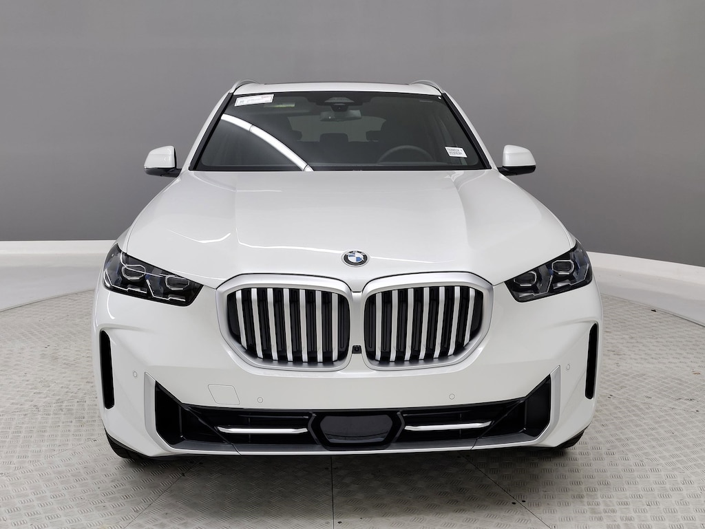 New 2026 BMW X5 sDrive40i SUV