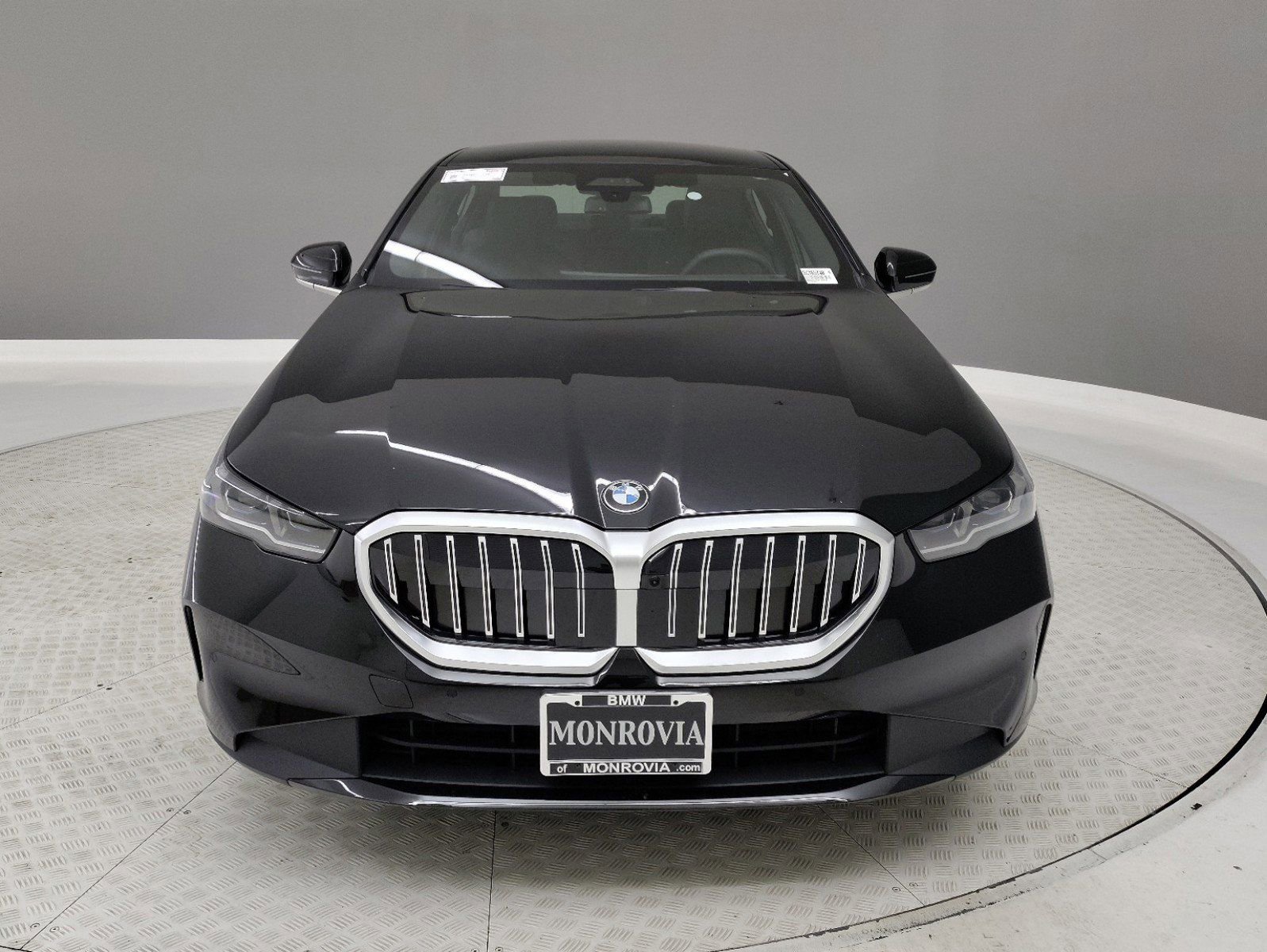 2025 Bmw 530i photo 2