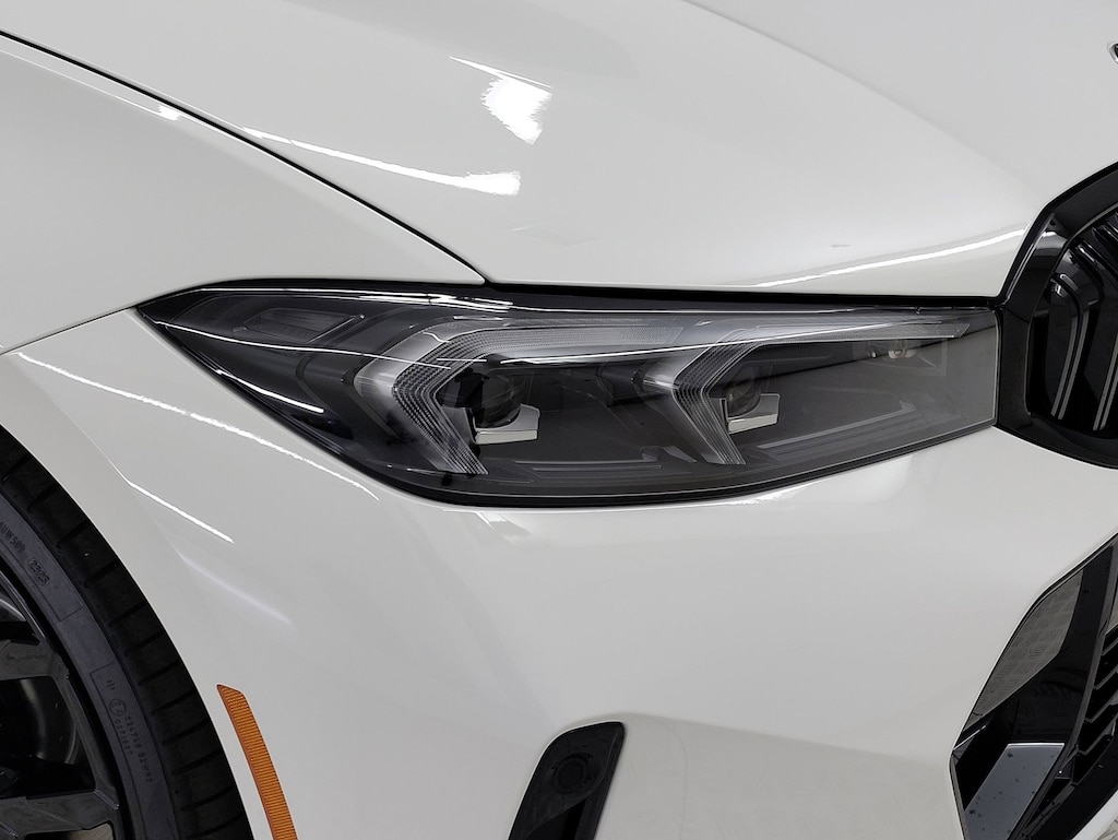 New 2026 BMW 330i NA Sedan