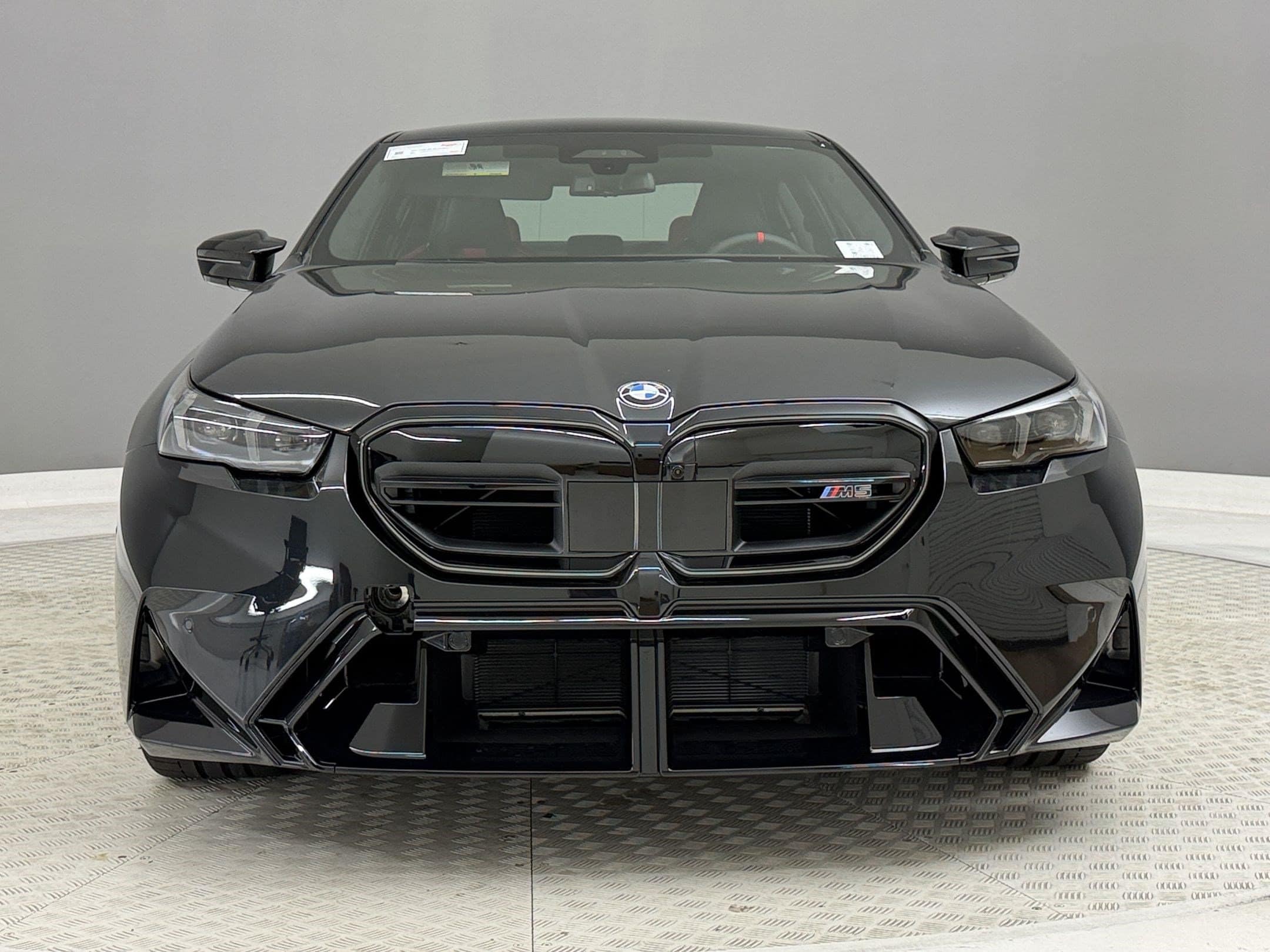 2027 BMW M5 Sedan