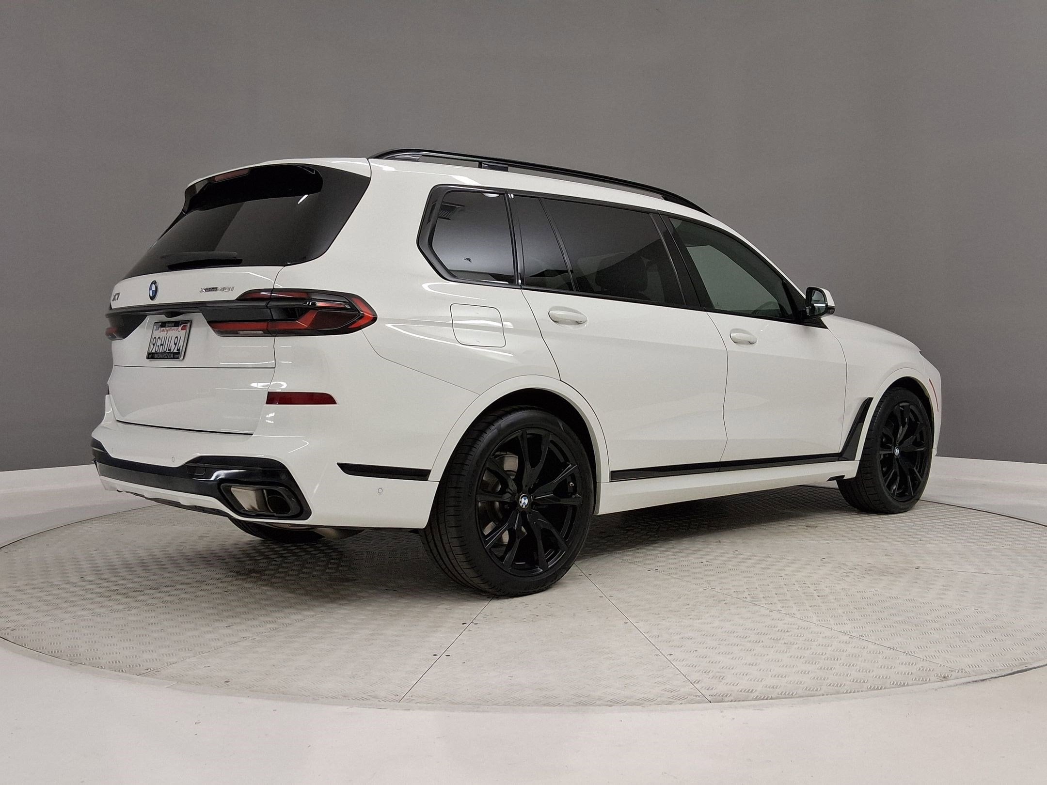2024 BMW X7 xDrive40i photo 6