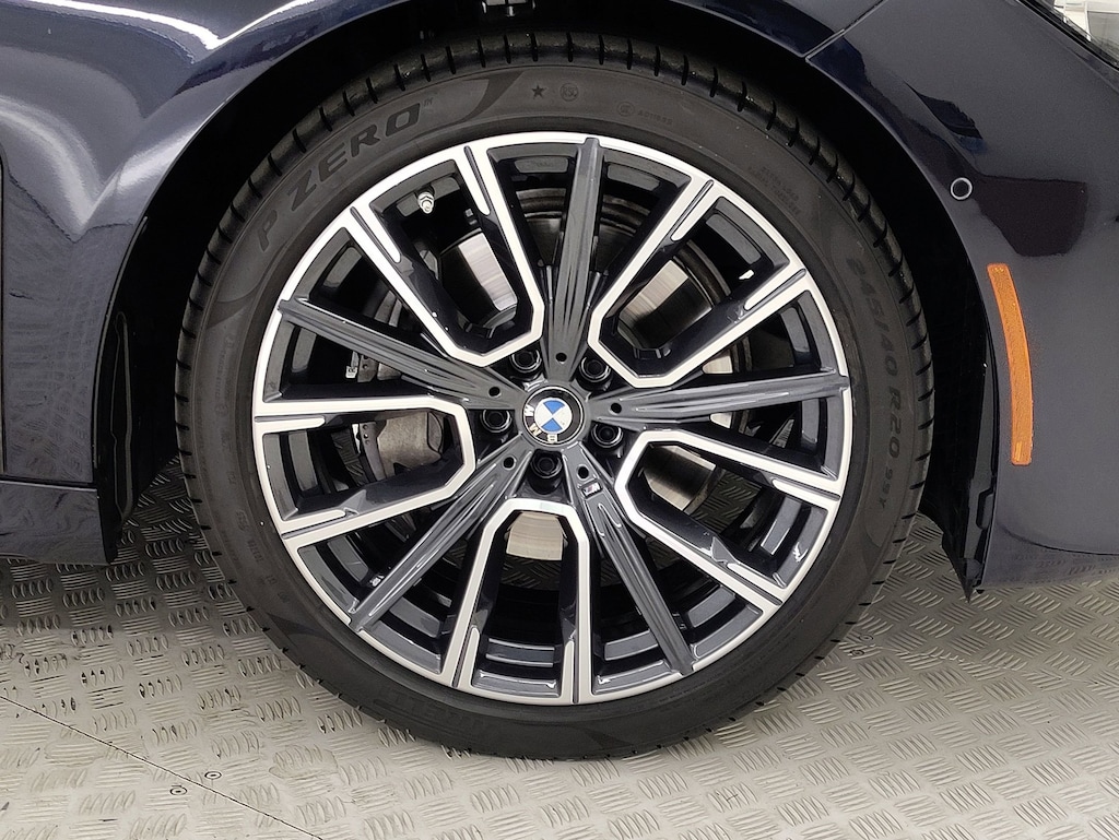 Used 2022 BMW 740i  Sedan