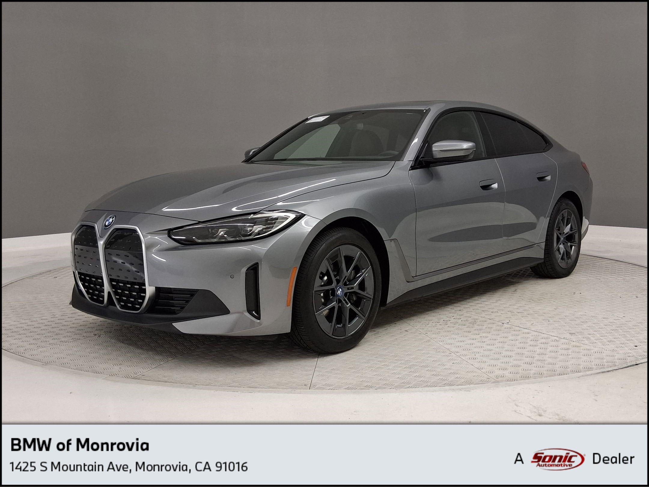 2023 BMW i4 eDrive35's photo