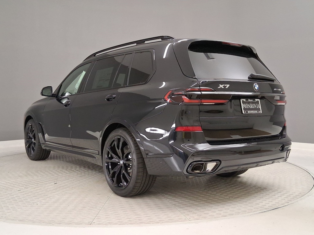 New 2027 BMW X7 xDrive40i SUV