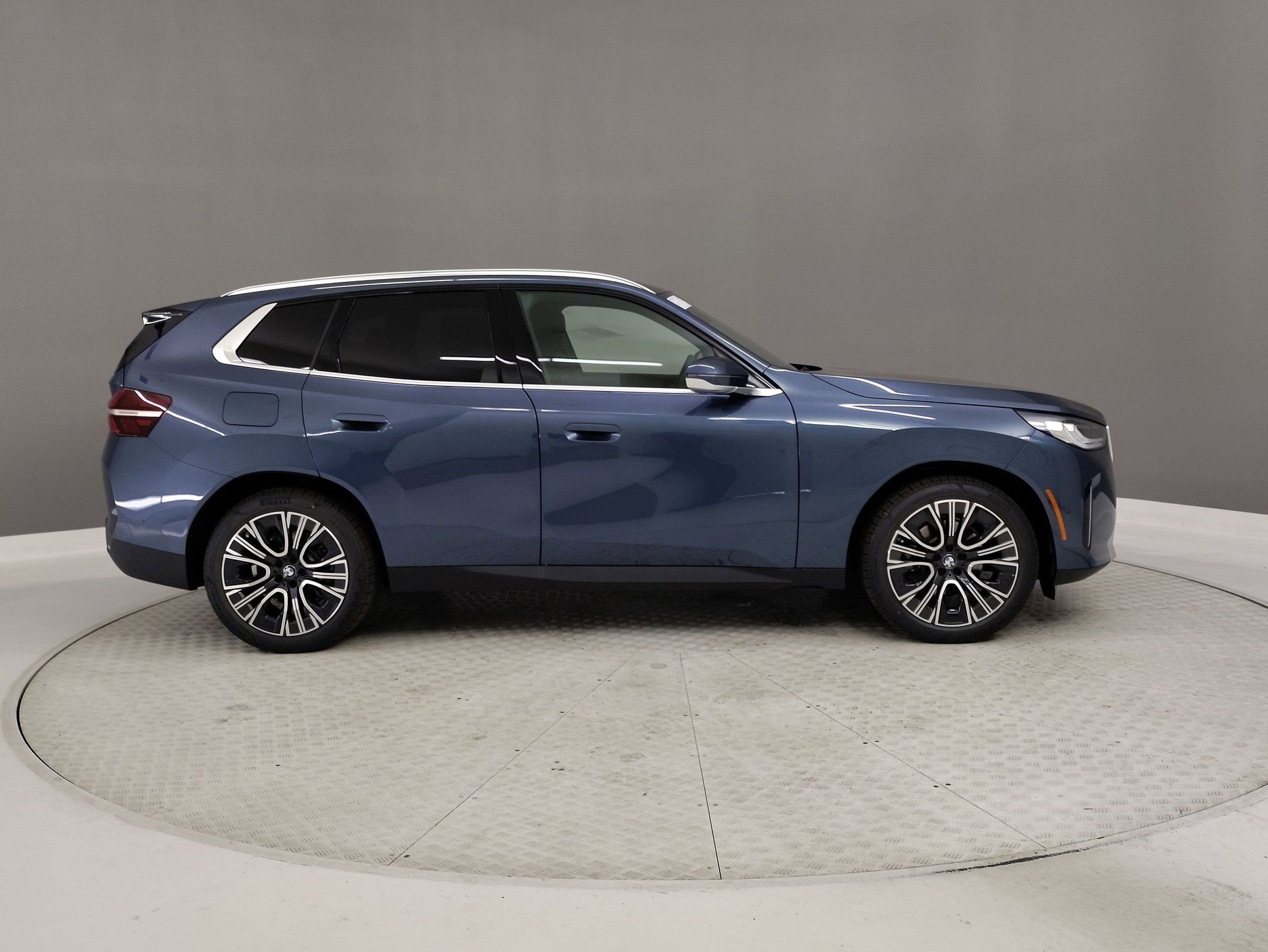 2026 BMW X3 30 xDrive photo 4