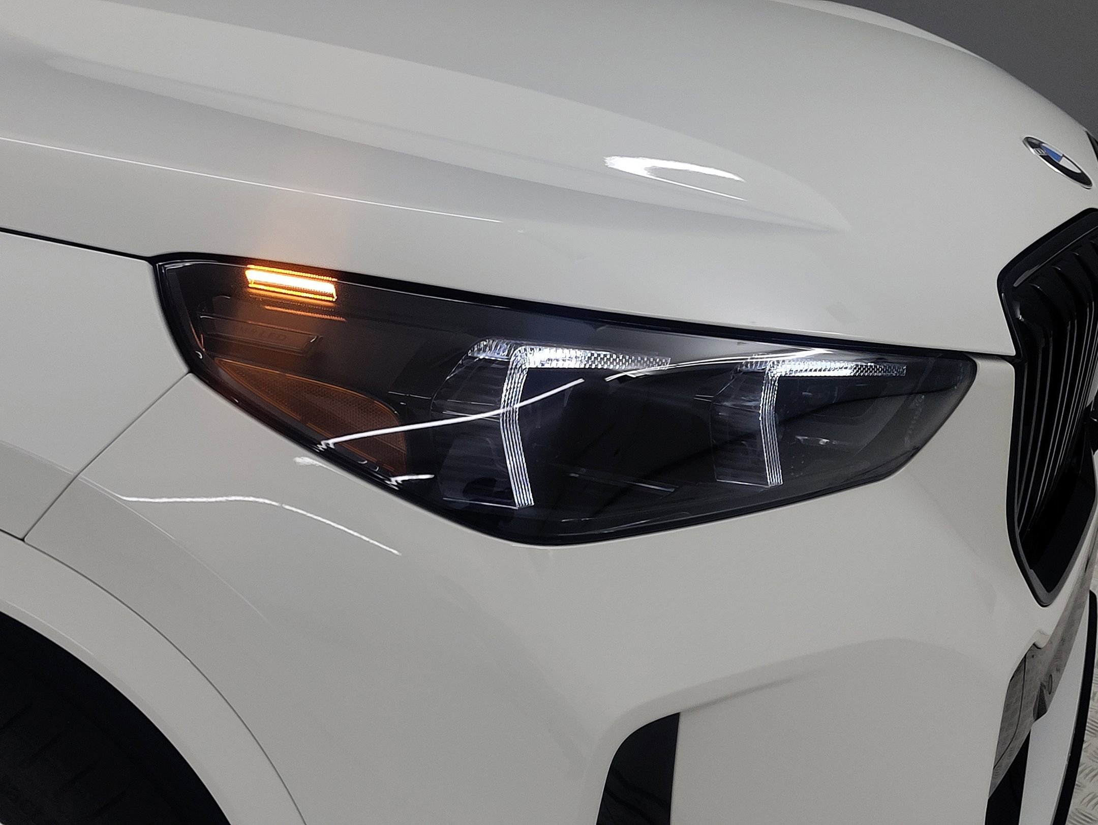 2026 Bmw X1 M35i photo 3