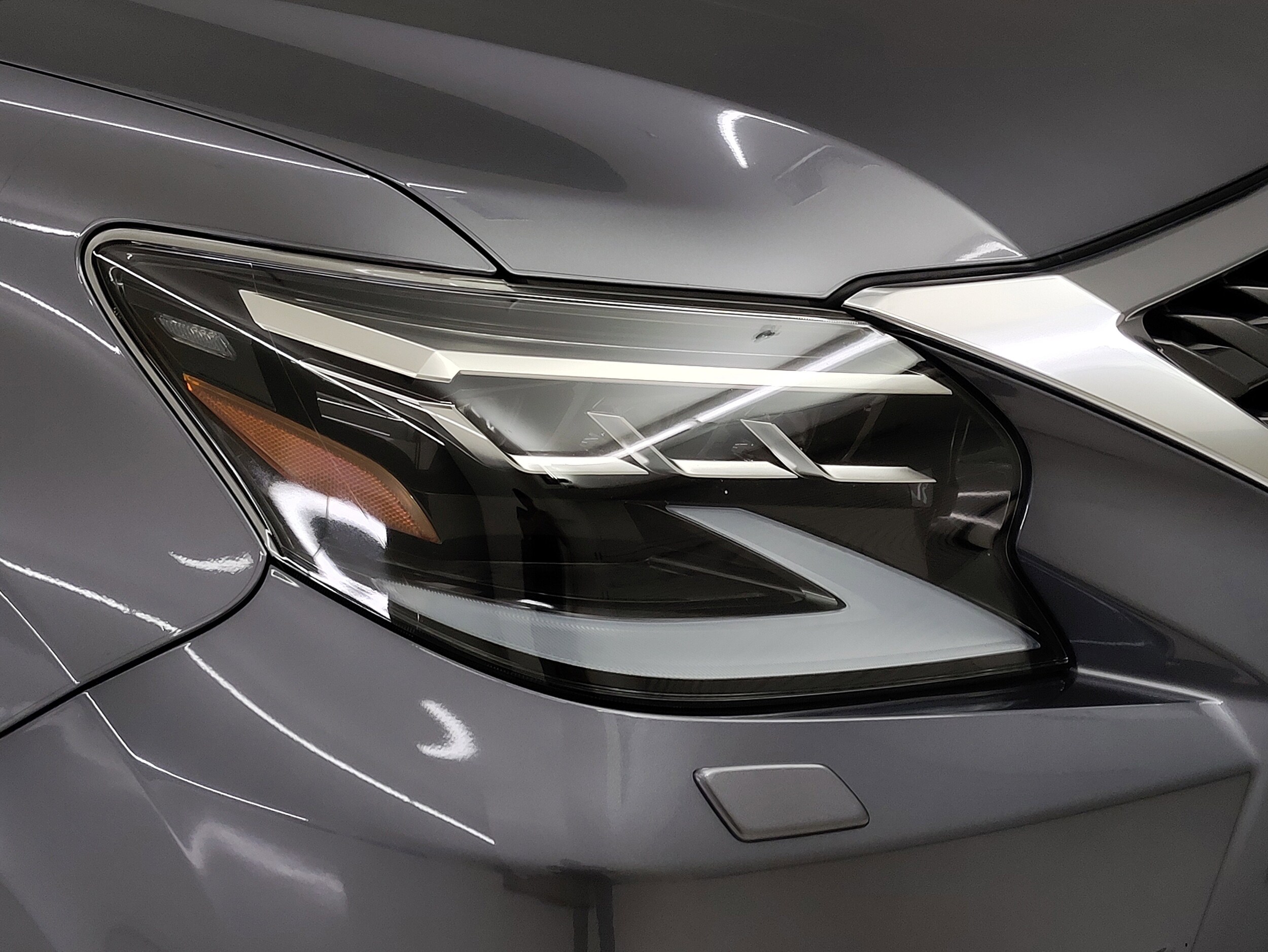 2023 Lexus GX 460 Premium photo 2