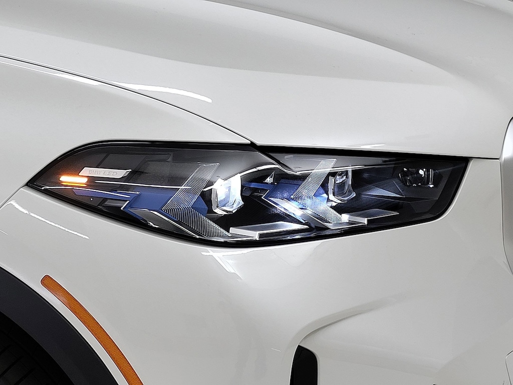 New 2026 BMW X5 xDrive40i SUV