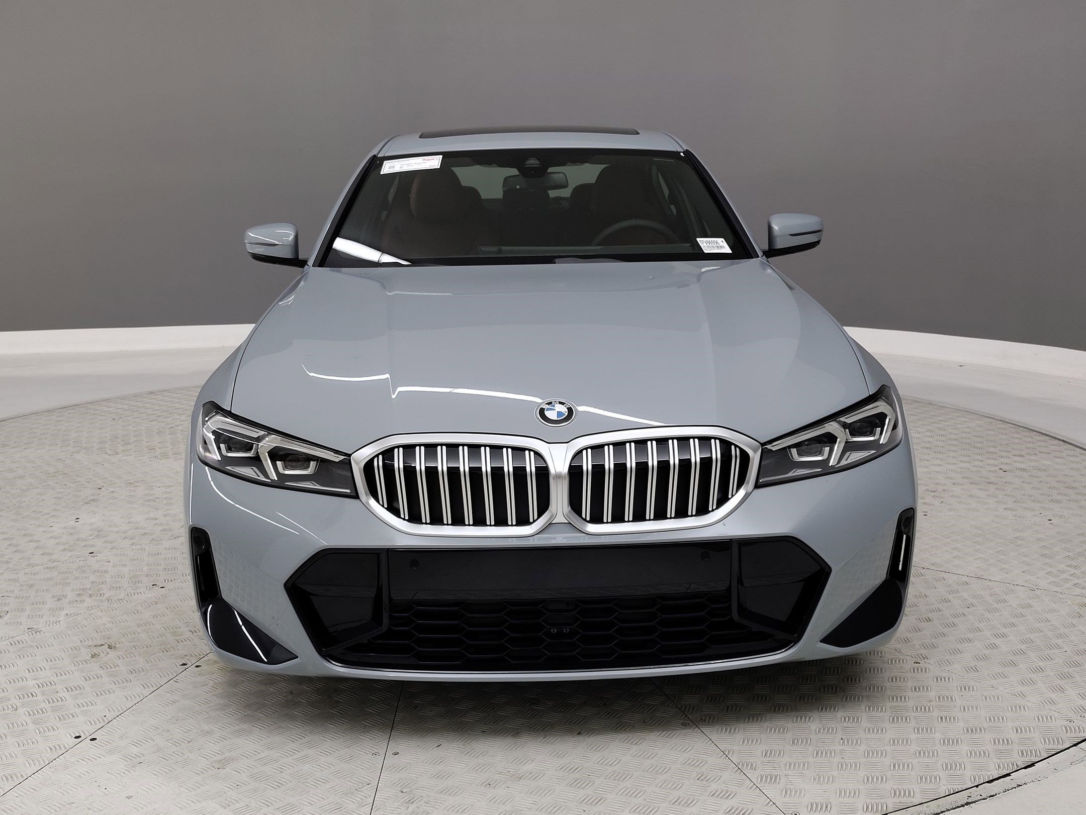 2026 Bmw 330i Sedan photo 2