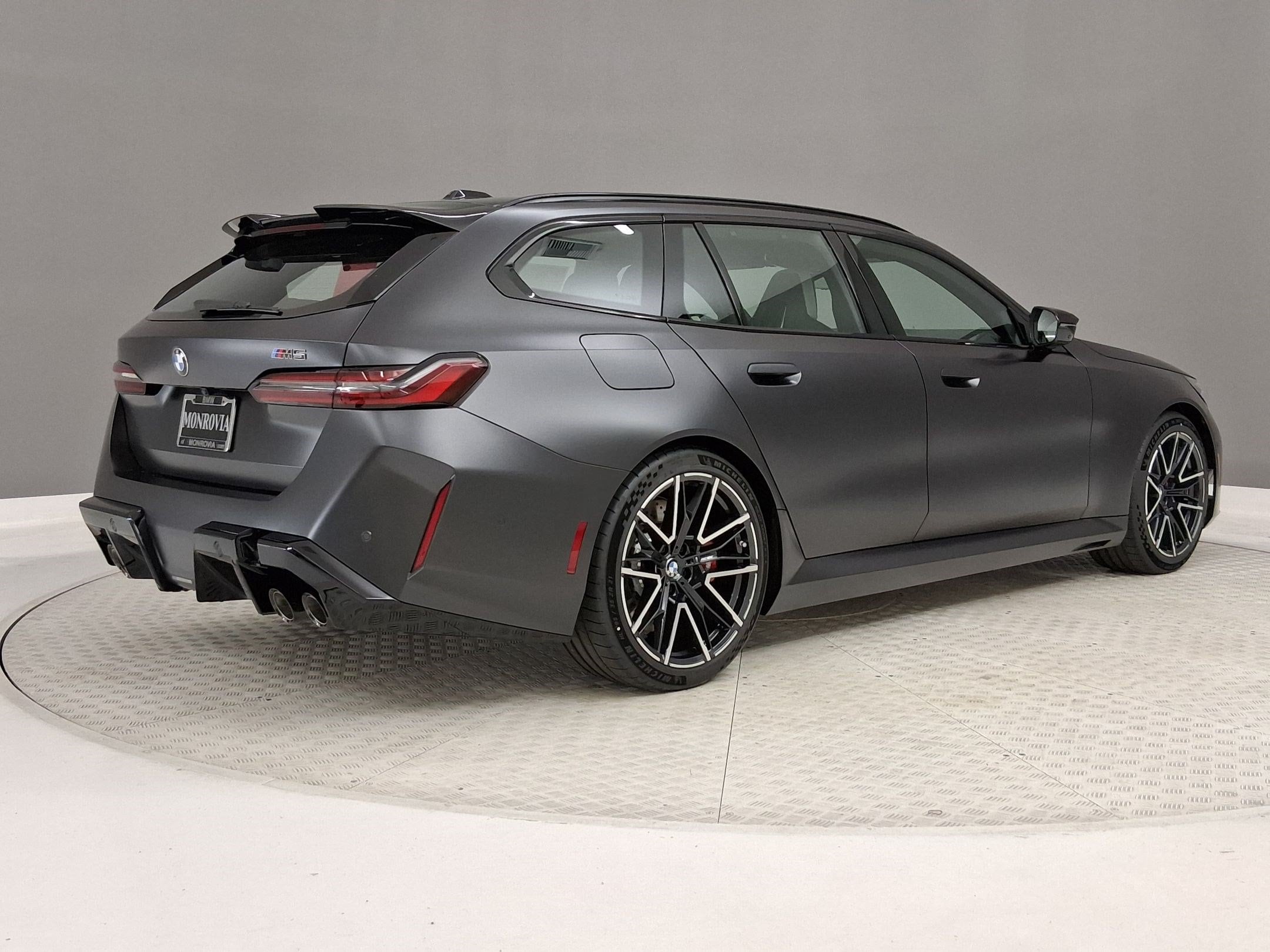 M5 Base Touring