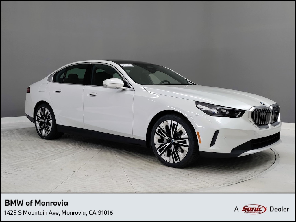 Used 2026 BMW 530i Sedan