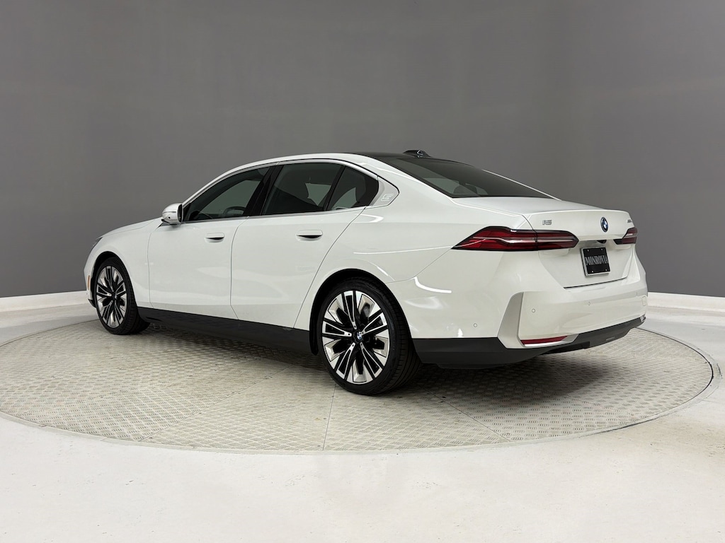 Used 2026 BMW i5 eDrive40 Sedan