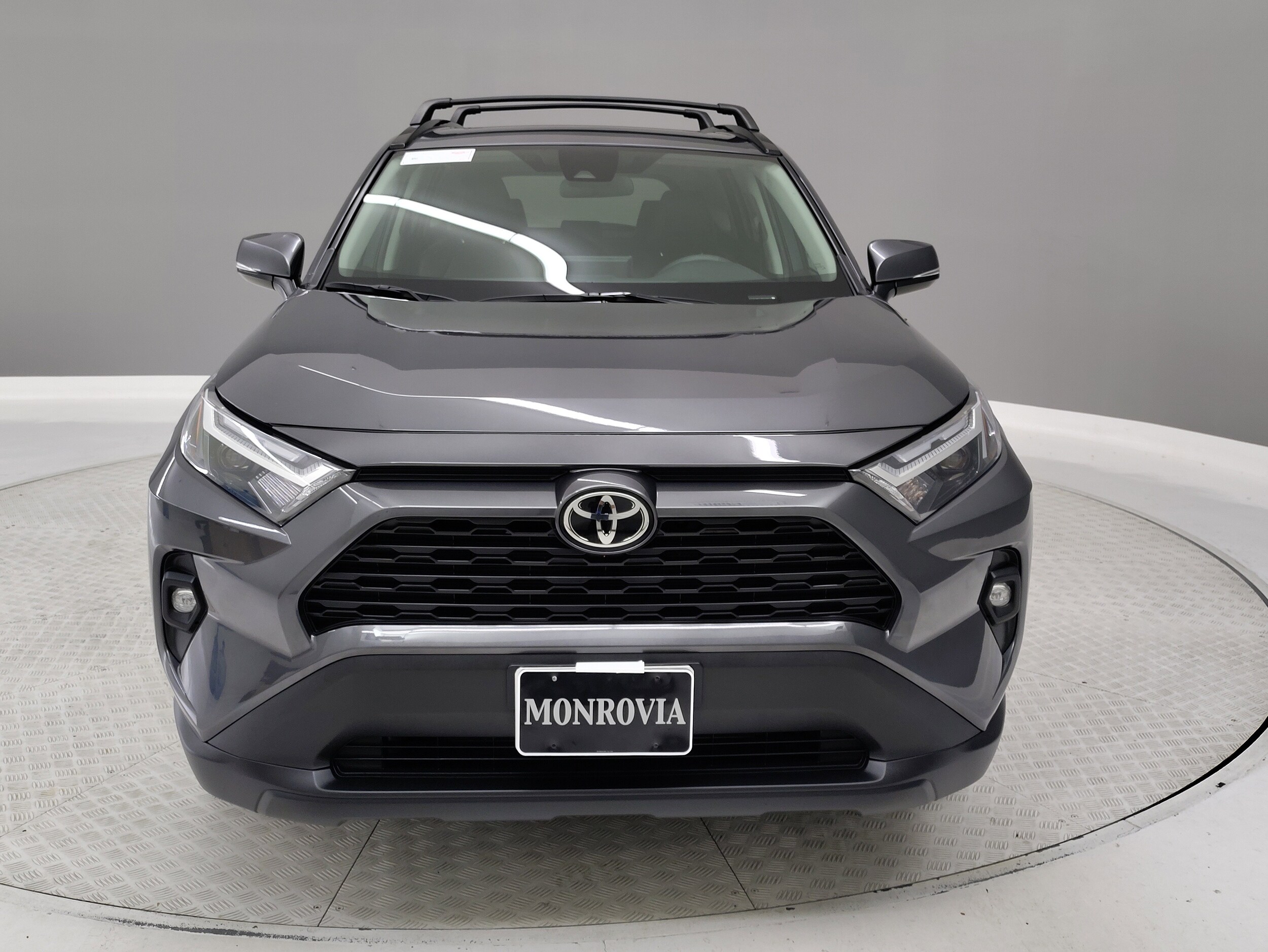 2024 Toyota RAV4 XLE Premium photo 2