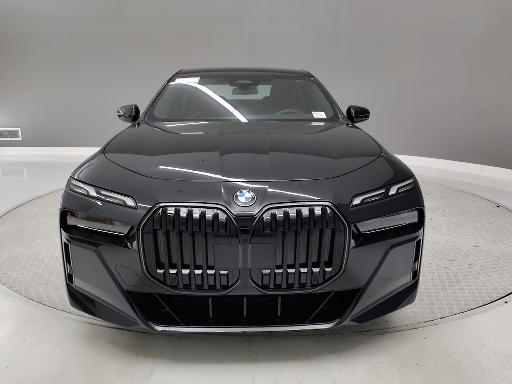 New 2026 BMW 740i  Sedan