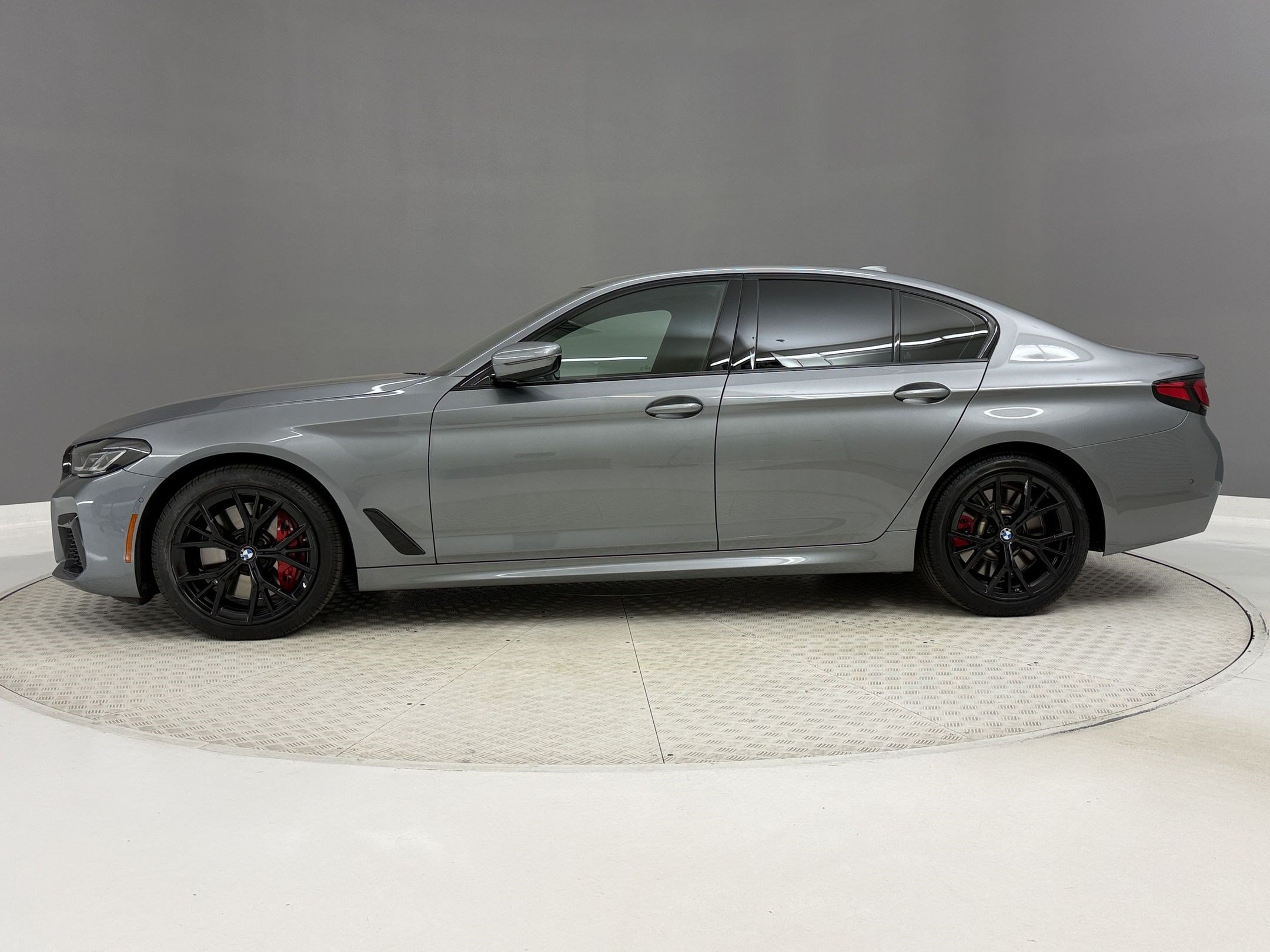 Certified 2023 BMW 540i Sedan