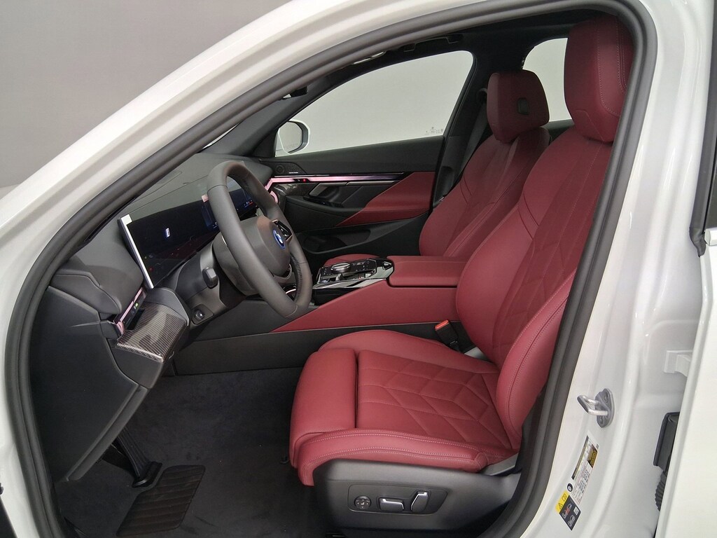 New 2026 BMW i5 eDrive40 Sedan
