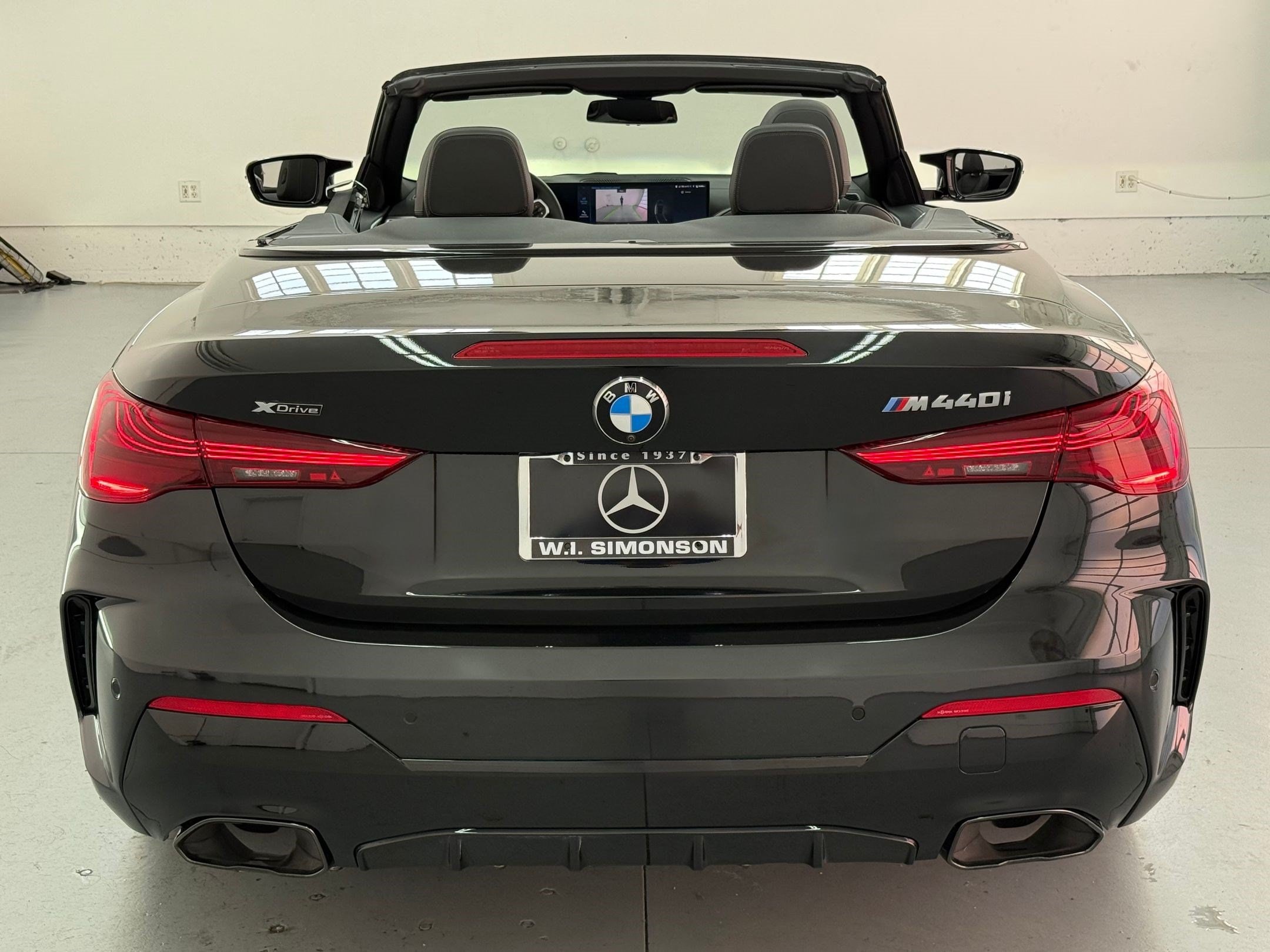 2025 BMW 4 Series M440i - Photo 9