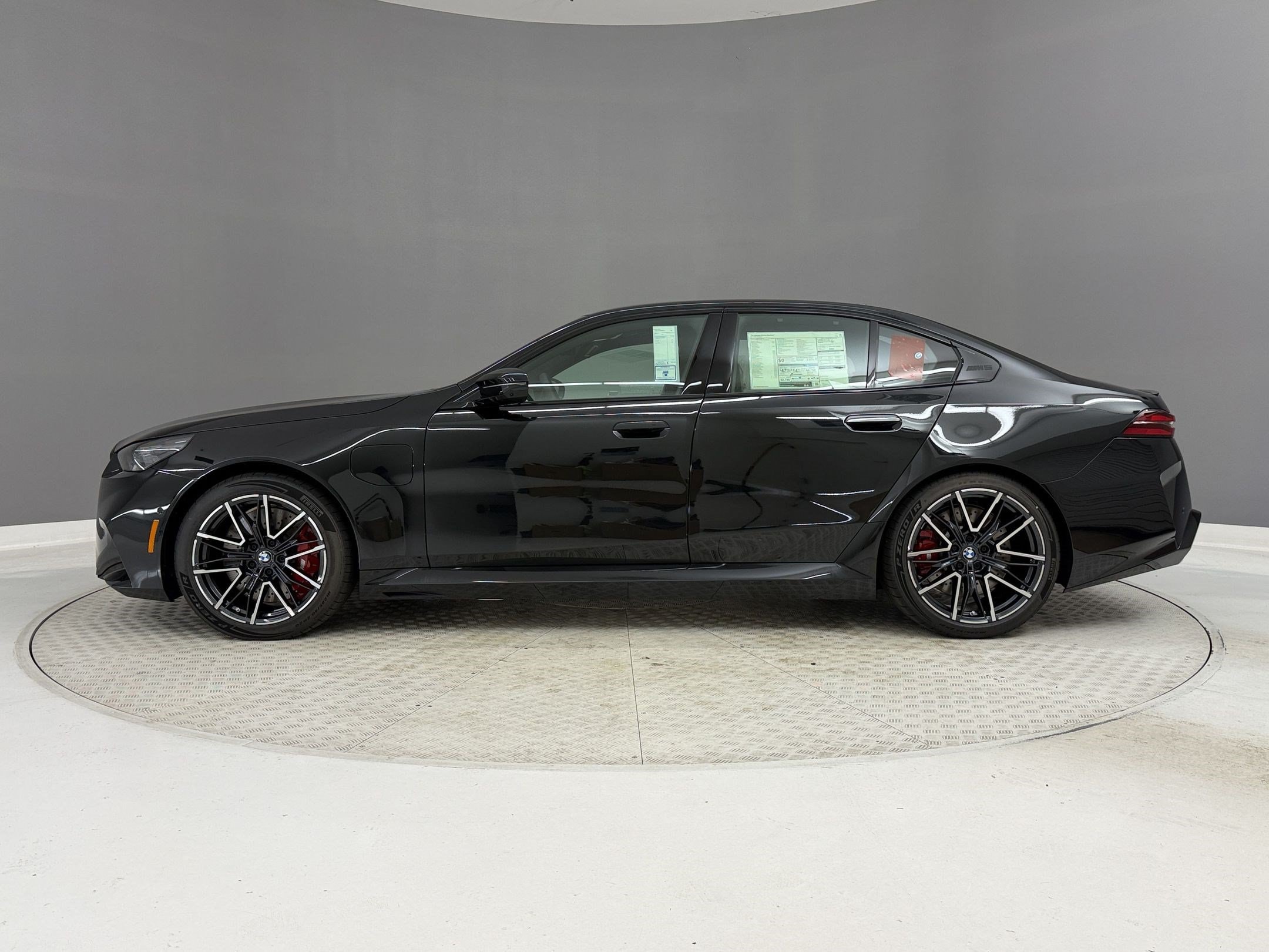 2027 BMW M5 Sedan