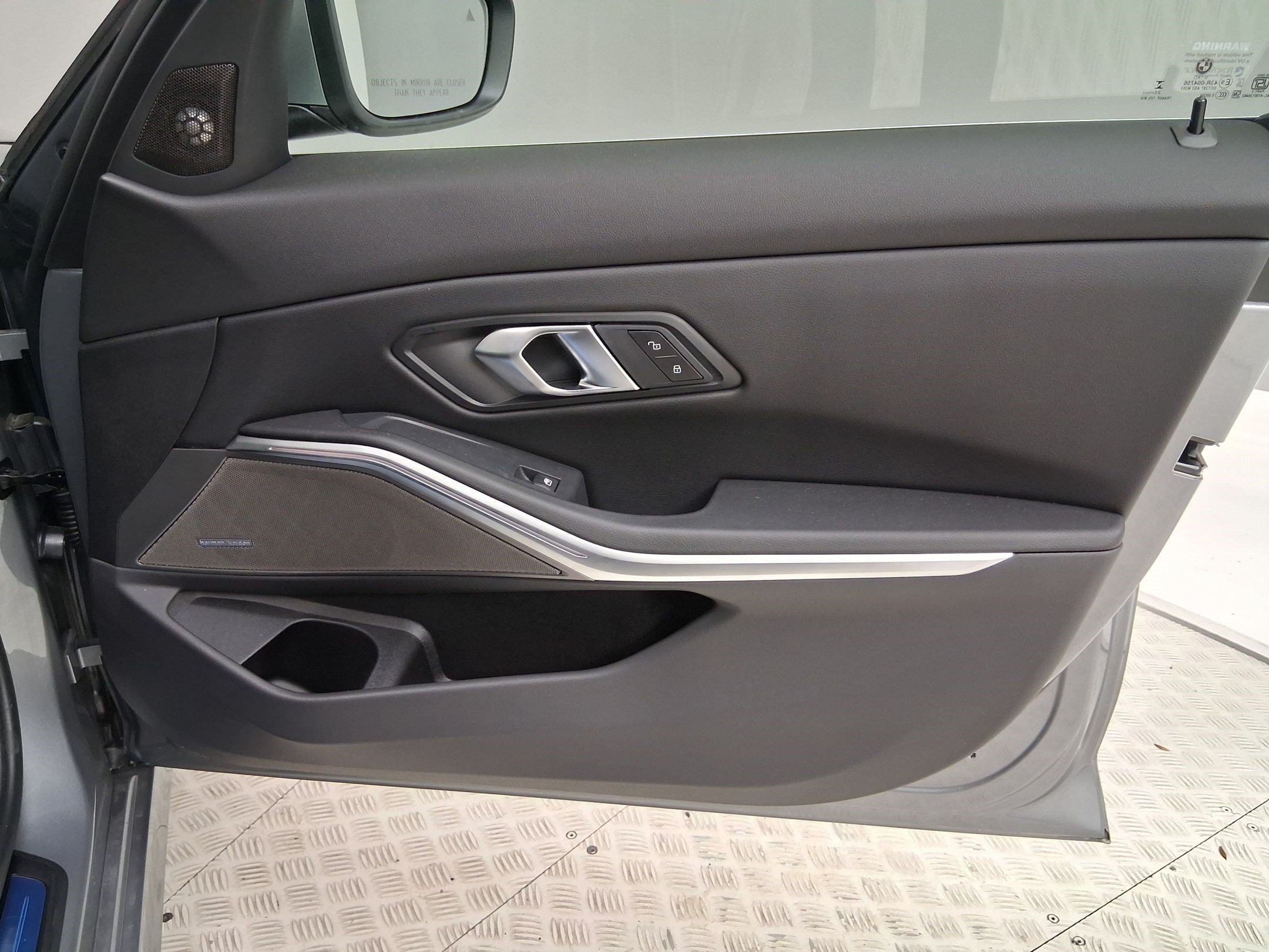 2026 BMW 3 Series 330i - Photo 29