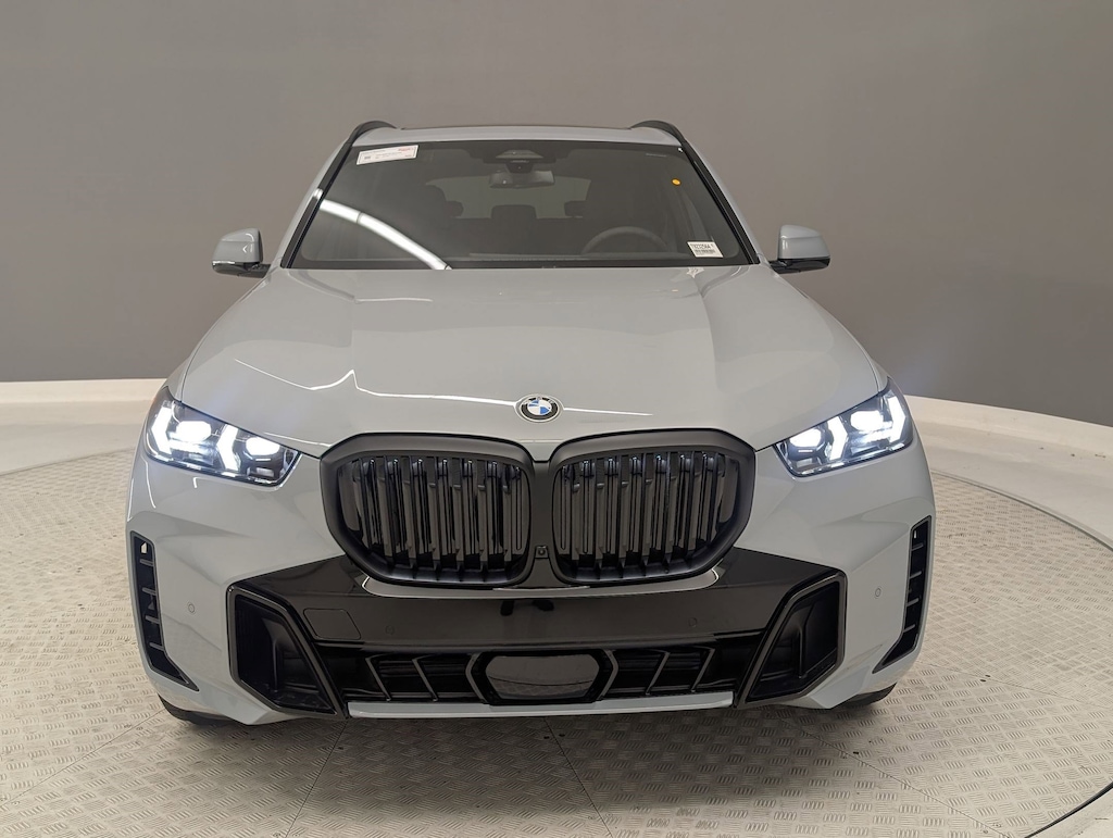 New 2026 BMW X5 sDrive40i SUV