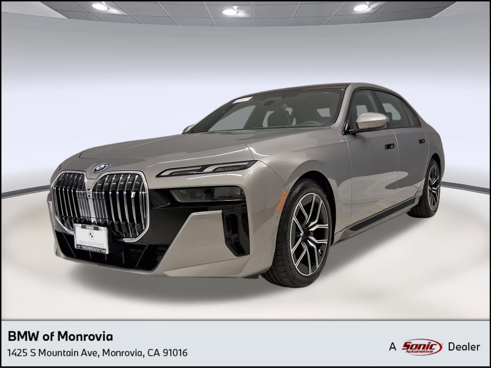 2023 BMW i7 xDrive60's photo