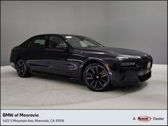 2025 BMW 750e xDrive Sedan