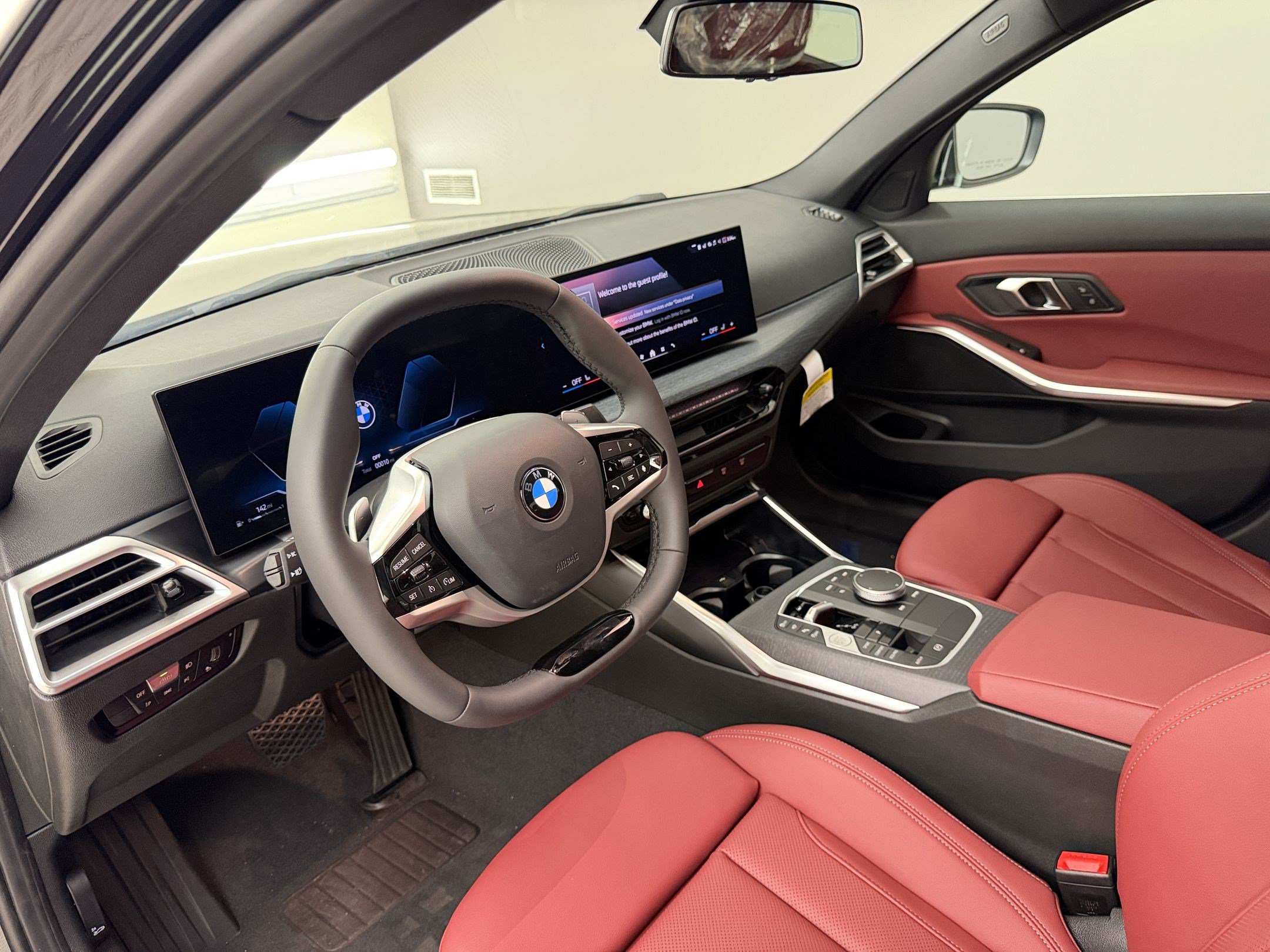 New 2026 BMW 330i Sedan