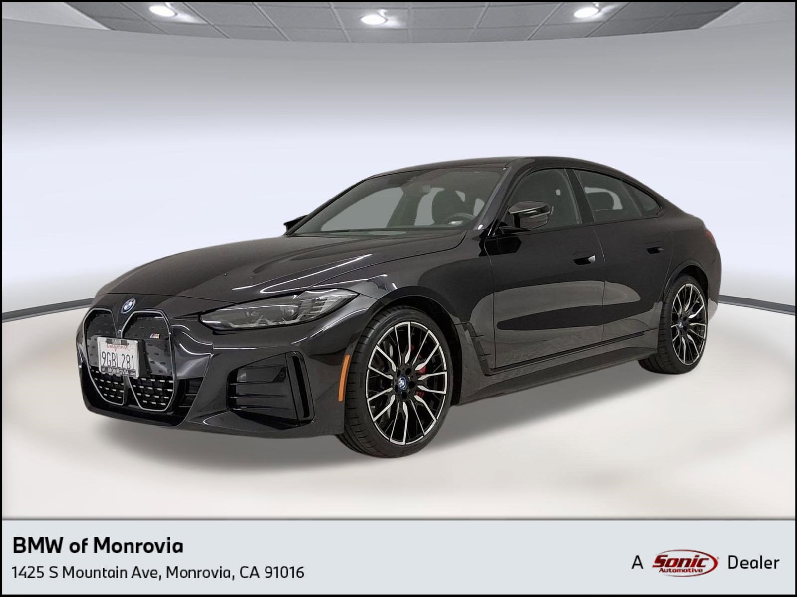2023 BMW i4 M50's photo