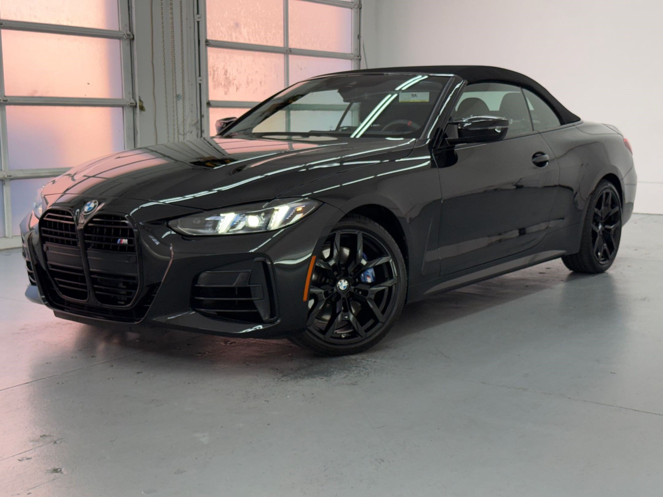 2025 BMW 4 Series M440i - Photo 22