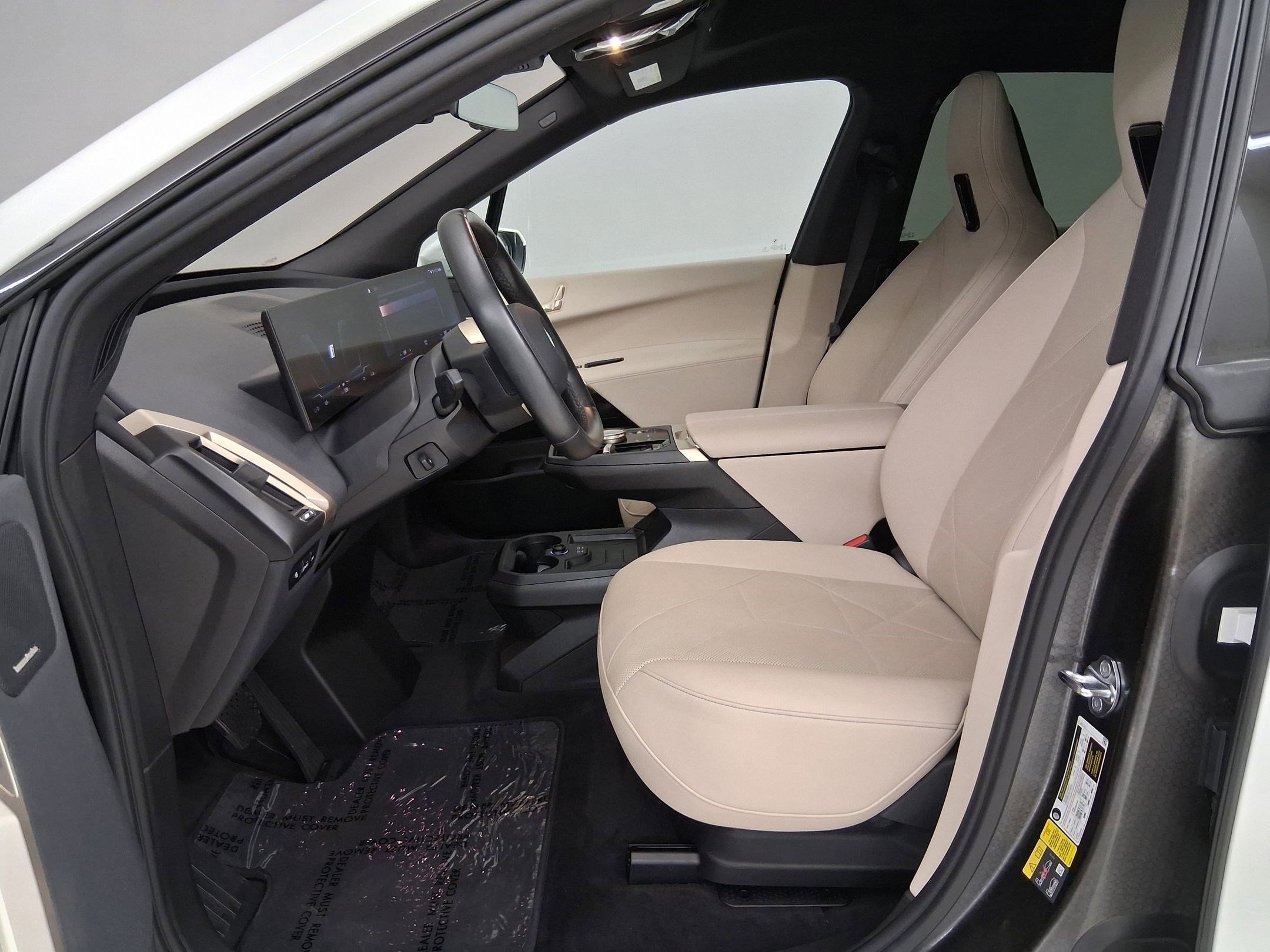 2023 BMW iX xDrive50 photo 2