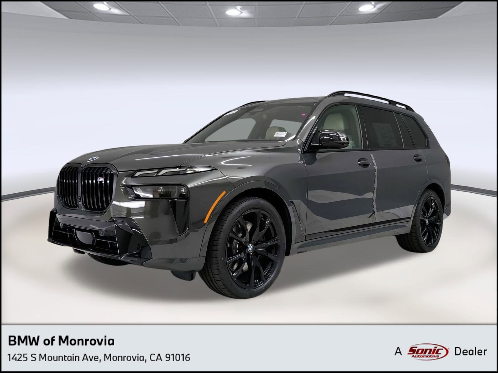 2026 BMW X7 M60i's photo